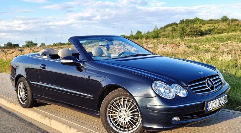 Mercedes-Benz CLK cena 33400 przebieg: 144000, rok produkcji 2005 z Bielawa małe 277